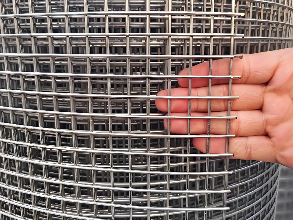 Stainless Steel Welded Mesh - Image 4